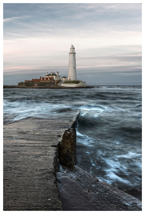 St Marys Lighthouse, Print 60 in Colour